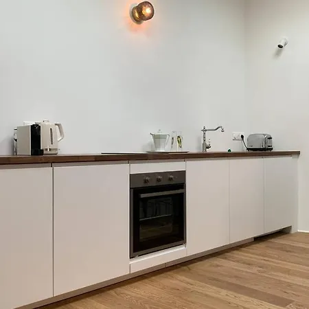 Le Zola Familial Apartment *
