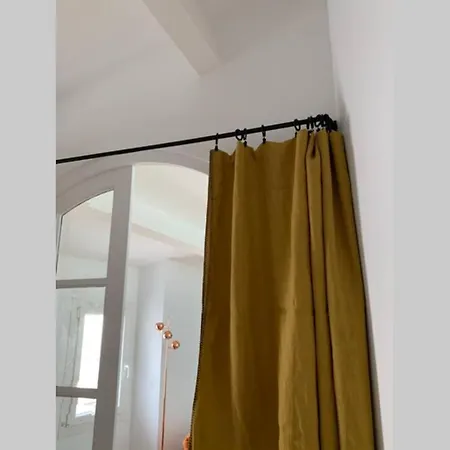 Le Zola Familial Apartment